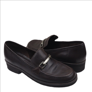 Hunt Club Brown Leather Upper Round Toe Low Square Heel Slip On Loafer Shoe